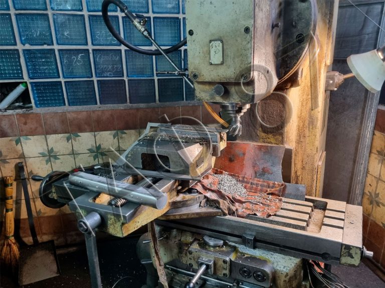 Фрезерувальні роботи по металу